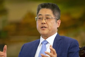 Thứ trưởng Ngoại giao Trung Quốc Lạc Ngọc Thành. Ảnh: AP