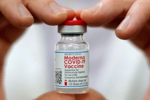 Vaccine ngừa COVID-19 của hãng Moderna. Ảnh: REUTERS