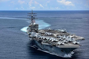Nhóm tác chiến tàu sân bay Ronald Reagan của Mỹ. Ảnh: HẢI QUÂN MỸ