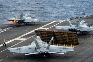 Tàu sân bay USS Ronald Reagan của Mỹ. Ảnh: HẢI QUÂN MỸ