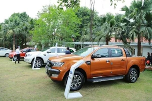 Xe bán tải chở hàng hóa thế nào để không bị phạt?