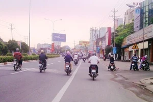 Mức phạt mới khi đi sai làn đường, phần đường