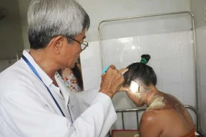 Đề xuất phạt đến 20 triệu nếu lên mạng xúc phạm vợ hoặc chồng