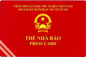 Từ 15-2: Được nộp hồ sơ cấp thẻ nhà báo qua mạng