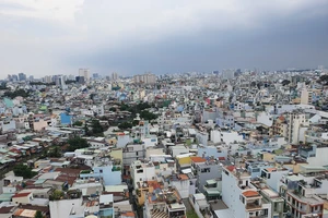 Luật Nhà ở 2023: Không bàn giao phí bảo trì chung cư sẽ bị cưỡng chế