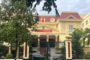 Vụ sản xuất nhớt giả: Tranh luận về hành vi của người chở thuê 2 chuyến xe