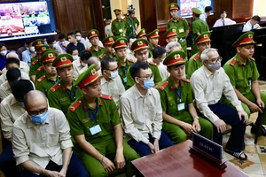 Nhiều đăng kiểm viên khai nhận hối lộ theo 'thông lệ từ xưa đến nay'