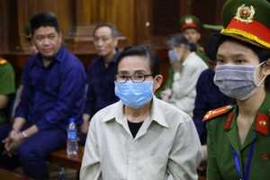 2 trợ thủ đắc lực của bà trùm Oanh Hà khai gì tại tòa?