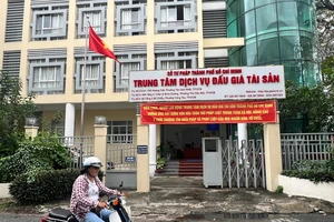 Kiến nghị làm rõ việc phát tán thông tin sai sự thật về 1 phiên đấu giá ở TP.HCM 