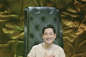 Đạo diễn phim Dốc sương mù sắp hầu tòa vụ tạt chất bẩn vào nhà người khác