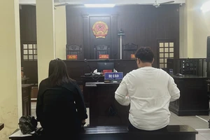 Nhân viên phòng răng giữ 37,5 triệu đồng của khách bị phạt 7,5 năm tù