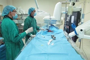 Điều trị phì đại tiền liệt tuyến không cần dao mổ