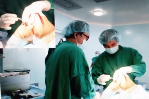 BV huyện Củ Chi lần đầu phẫu thuật thay khớp gối