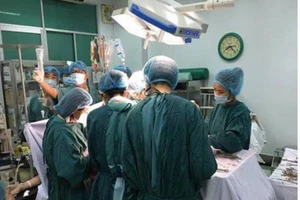 4 bệnh viện phối hợp cứu sản phụ vỡ tử cung 