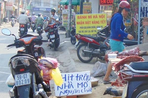 Thịt trâu 'nguyên chất' bán đầy đường quận 12