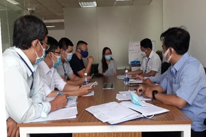 TP.HCM: Cách ly khẩn một người về từ Trung Quốc