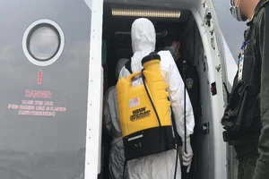 TP.HCM: 13/20 người cùng bay bệnh nhân thứ 17 âm tính COVID-19