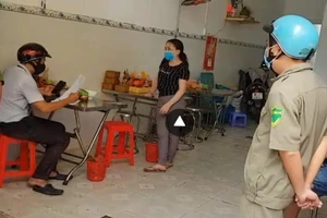 TP.HCM: Quận 12 lập biên bản 2 quán ăn phục vụ tại chỗ