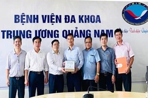 2 bệnh viện được tặng thuốc điều trị COVID-19 