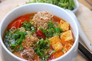 Thông tin thêm vụ nghi ngộ độc pate chay, 1 người tử vong 
