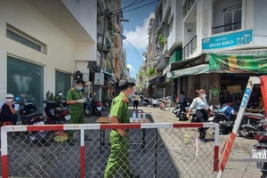 Kết quả xét nghiệm lần 1 của con trai ca mắc COVID-19 mới