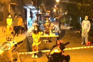 Quận 11 phong tỏa 1 điểm ở phường 8 do liên quan ca nhiễm COVID-19
