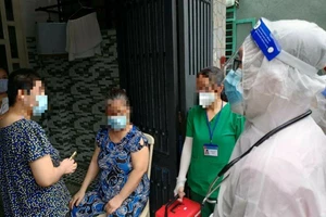 TP.HCM: Xử lý đơn vị không nghe điện thoại người mắc COVID-19 gọi tới