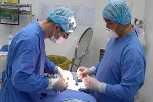 Mất 28 triệu đồng còn bị… thủng đầu mũi