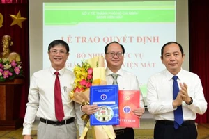 Bổ nhiệm bác sĩ Lê Anh Tuấn làm Giám đốc Bệnh viện Mắt TP.HCM