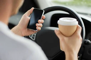 Bí kíp lái xe an toàn dịp tết