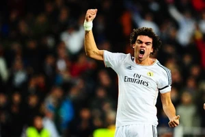 Thắng đậm Atletico, Real rộng đường vào chung kết