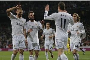 Atletico Madrid mất ngôi đầu bảng vào tay Real Madrid