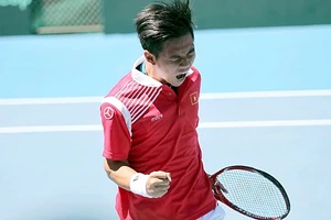 Hoàng Thiên tỏa sáng giúp tuyển VN tạm hòa Pakistan