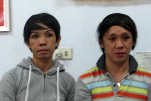 Giả gái để trộm cắp