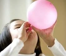 Phỏng do nổ bong bóng