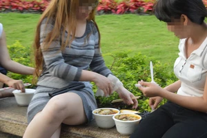 Mùa nóng lắm bệnh