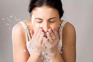 Ngừa mụn cho da dầu trong mùa nóng