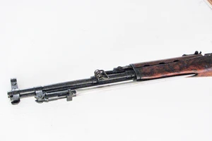 Vứt súng CKC vào nhà bí thư chi bộ