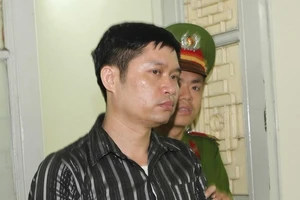 Những bức ảnh đáng xem trong phiên xử BS Tường vứt xác phi tang