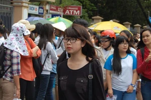 Gợi ý đáp án môn Văn, khối C, D