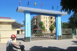 40 người thi cao học nộp trên 1 tỉ đồng... chống trượt