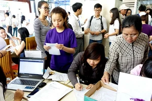 Ngày đầu xét tuyển bổ sung: hồ sơ chưa nhiều