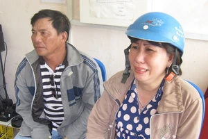 Bắt đôi nam nữ cải trang vào siêu thị trộm tài sản