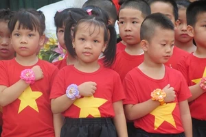 Cô ơi, hình này thì con được mấy điểm?