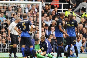 Hiện tượng West Ham tiếp tục bay cao