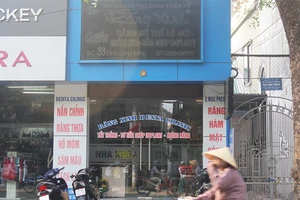 Vào vai bệnh nhân, giám đốc Sở Y tế lật tẩy phòng nha “chui”