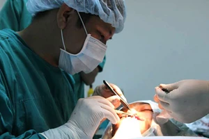 Phẫu thuật miễn phí cho người dị tật khe hở môi, hàm ếch