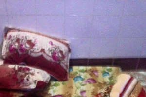 Chồng dùng dao giết vợ và cha vợ rồi tự tử