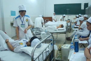 Sang Đức làm điều dưỡng, lương hơn 56 triệu đồng/tháng