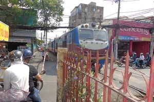 Mở tuyến tàu lửa Sài Gòn - Biên Hòa giá 10.000 đồng/hành khách